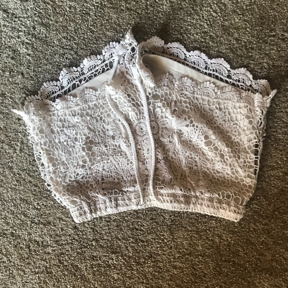 Cream/Off White Lace Shorts